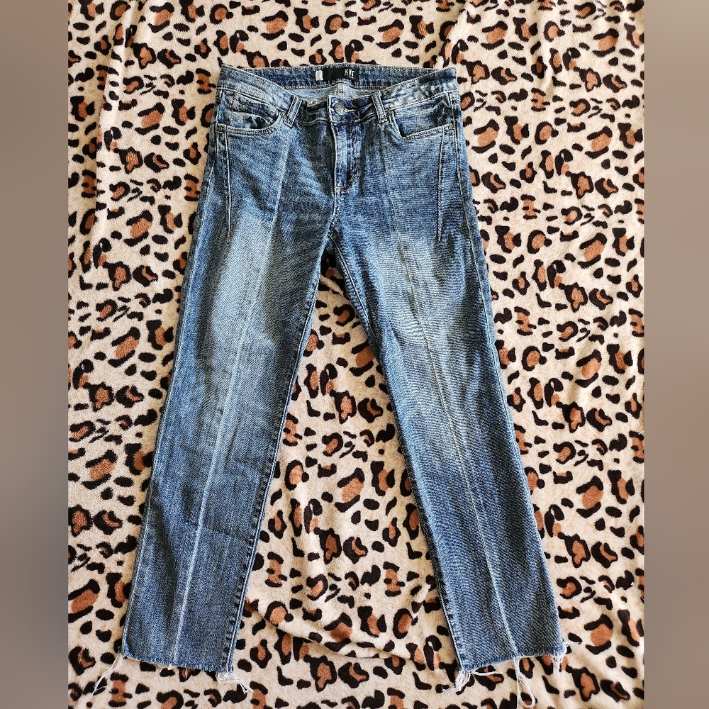 Kut from the kloth straight leg mid rise crop jeans raw hem size US6